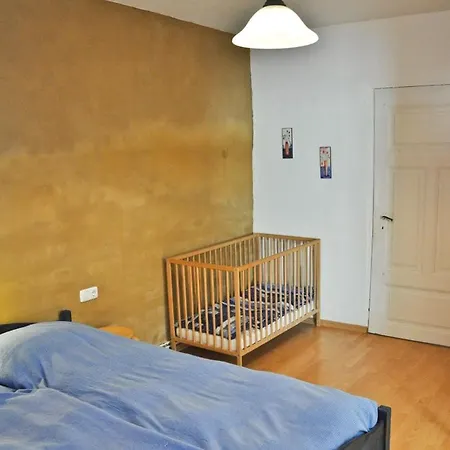 Apartment Hugenottenwohnung Im - Platz Fuer Groessere Familien Rheinsberg